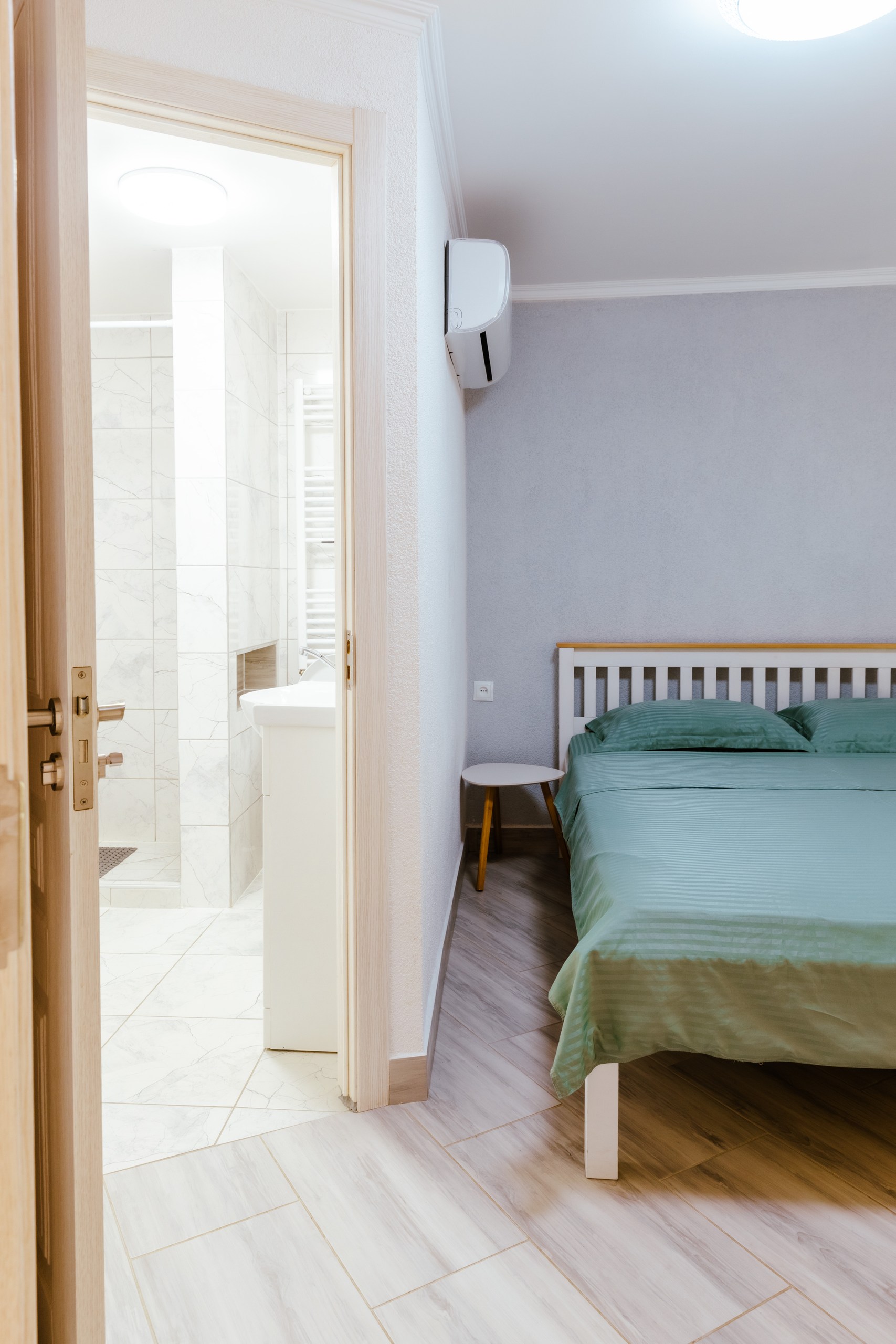 Room 6